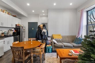 68-51 Fresh Pond Rd in Queens, NY - Building Photo - Building Photo