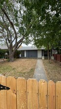 6616 Spring Lark Dr in San Antonio, TX - Building Photo - Building Photo