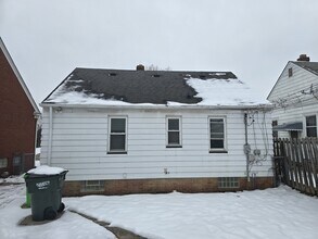 4667 E 86th St in Garfield Heights, OH - Building Photo - Building Photo