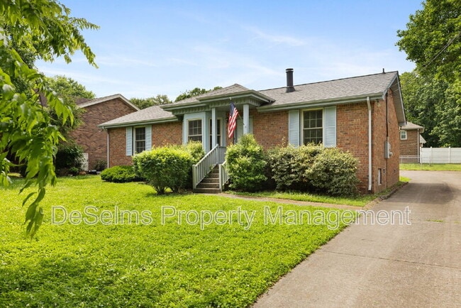 3204 Blackwood Dr in Nashville, TN - Building Photo - Building Photo