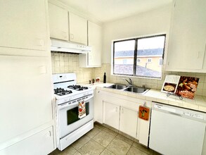 9051 Cattaraugus Ave in Los Angeles, CA - Building Photo - Building Photo