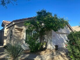 4256 E Chaparosa Way in Cave Creek, AZ - Building Photo