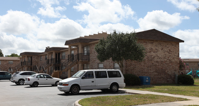 Desert Winds I & II in Jacksonville, FL - Building Photo - Building Photo