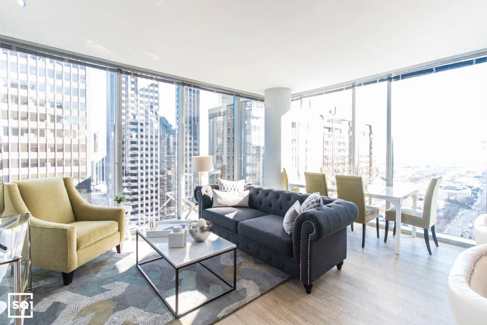 151 E Randolph St-Unit -1117 in Chicago, IL - Building Photo