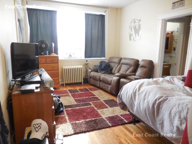 property at 228 Kelton St