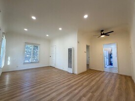 810 E Chevy Chase Dr in Glendale, CA - Building Photo