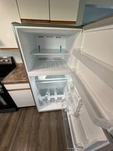 2716 Alder Creek Dr S, Unit 2 in North Tonawanda, NY - Foto de edificio - Building Photo