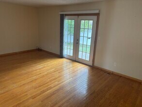 14627 S Pebble Creek Dr in Lockport, IL - Building Photo - Building Photo