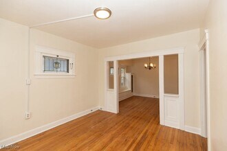 1598 Alameda Ave in Lakewood, OH - Building Photo - Building Photo