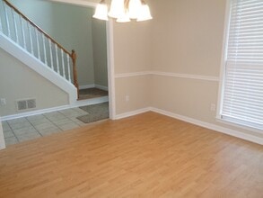 7976 Old Brownsville Rd in Arlington, TN - Foto de edificio - Building Photo