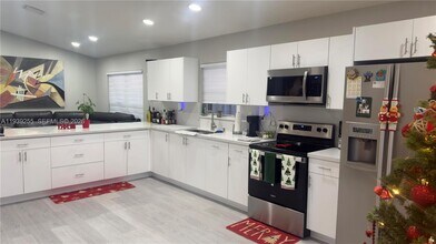 2006 SE 14th Ct in Homestead, FL - Building Photo - Building Photo