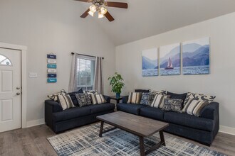 2801 Frazier Ave in Fort Worth, TX - Building Photo - Building Photo