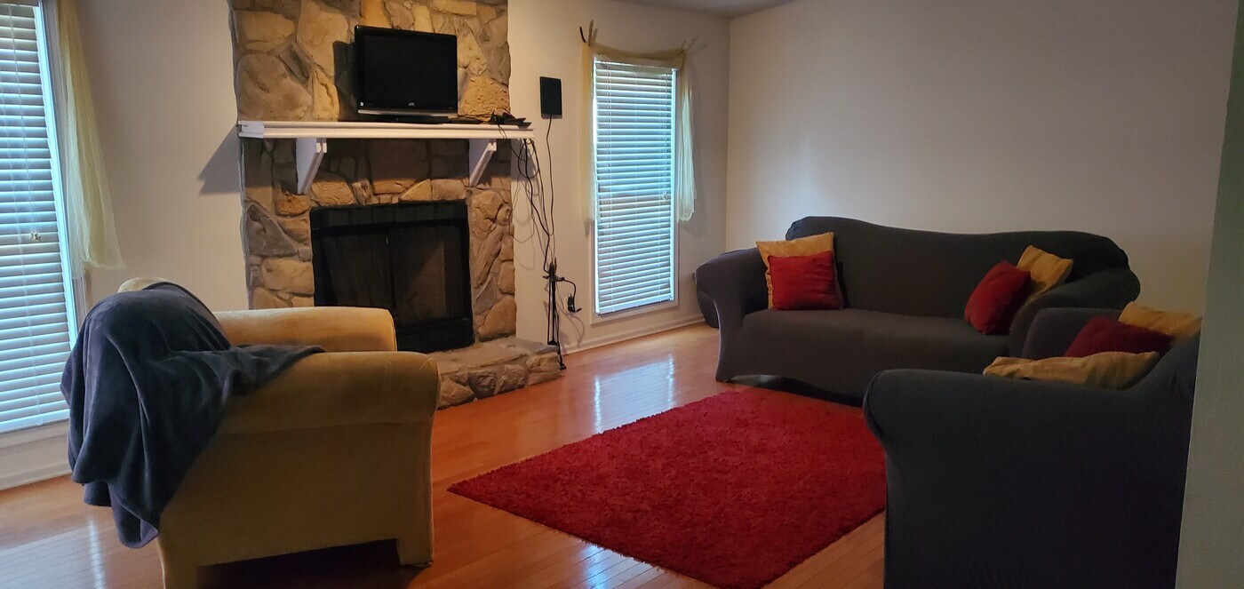 3495 Sheree Trl in Stone Mountain, GA - Building Photo