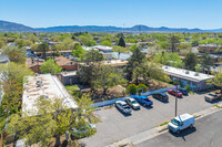 El Pueblito in Albuquerque, NM - Foto de edificio - Building Photo