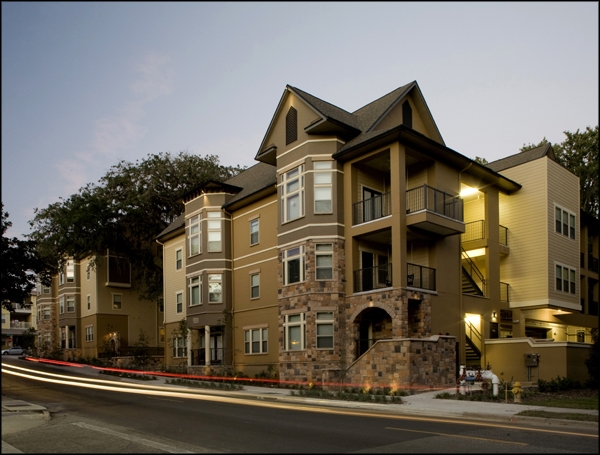 The Estates at Sorority Row in Gainesville, FL - Building Photo