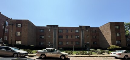 Concord Plaza in Pittsburgh, PA - Building Photo - Building Photo