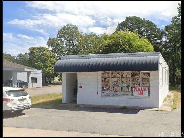 property at 206 N Reynolds Rd