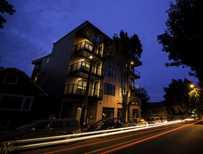 The Aspen in Portland, OR - Foto de edificio - Building Photo