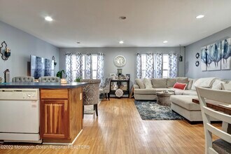 590 Beachway Ave in Keansburg, NJ - Building Photo - Building Photo