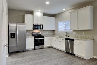 4319 Mount Vinson Way in Katy, TX - Building Photo - Building Photo