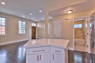 1341 Independence Street in New Orleans, LA - Building Photo - Building Photo