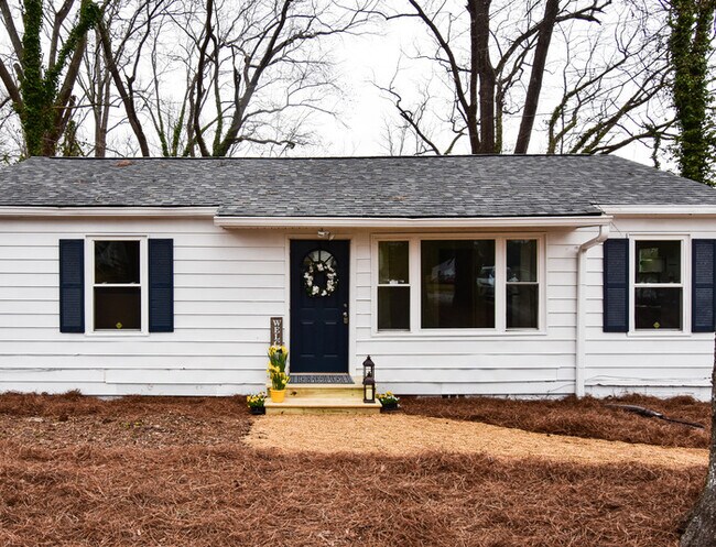 3601 Orchard Cir in Decatur, GA - Building Photo - Building Photo