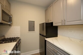 535 W Belmont Ave, Unit A06C in Chicago, IL - Building Photo - Building Photo