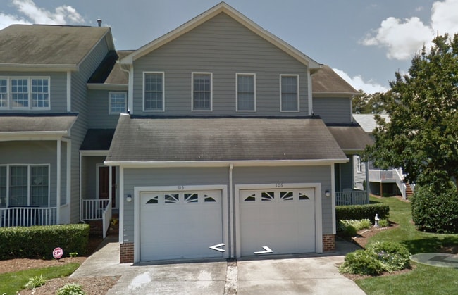 8231 Hempshire Pl, Unit #105 in Raleigh, NC - Building Photo - Building Photo