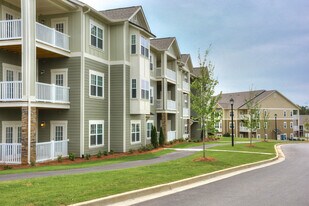 Lullwater At Riverwood in Evans, GA - Building Photo