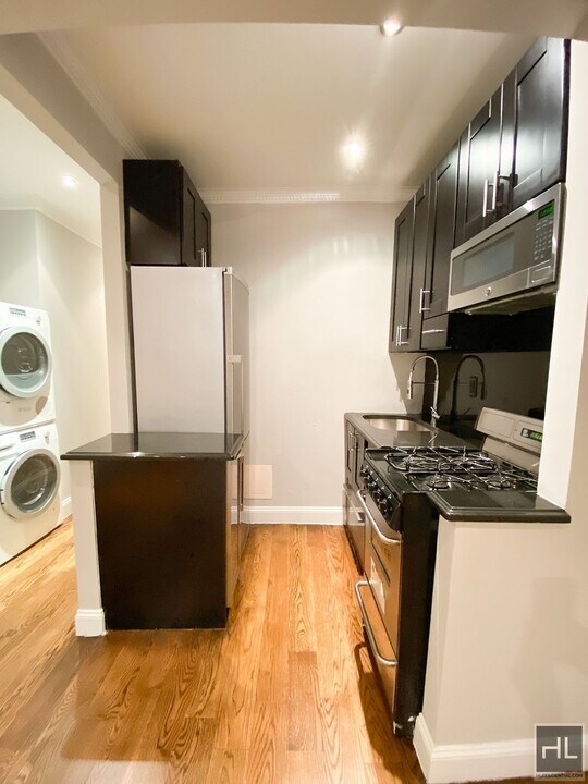 E 26TH ST. in New York, NY - Building Photo