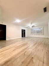 12269 Royal Palm Blvd in Coral Springs, FL - Building Photo - Building Photo