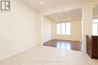 81 Boundary Blvd in Whitchurch-Stouffville, ON - Building Photo - Building Photo