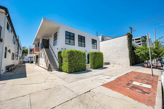 309 S Hamel Rd in Los Angeles, CA - Building Photo - Primary Photo