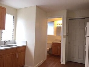 1246 Akamai St in Kailua, HI - Building Photo - Building Photo