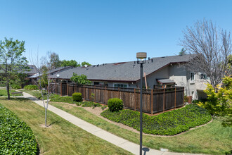Merrivale Views in San Jose, CA - Building Photo - Building Photo