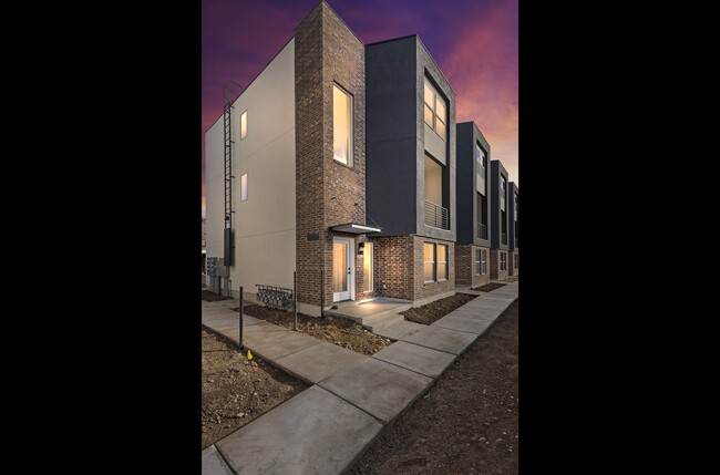 1739 S Main St in Salt Lake City, UT - Building Photo - Building Photo