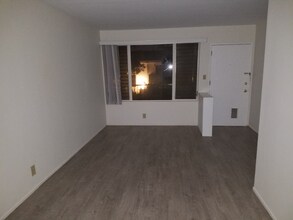 8863 Alcott St in Los Angeles, CA - Building Photo - Building Photo