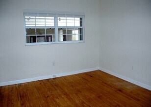 1109 SW 6th Ave in Gainesville, FL - Building Photo - Building Photo