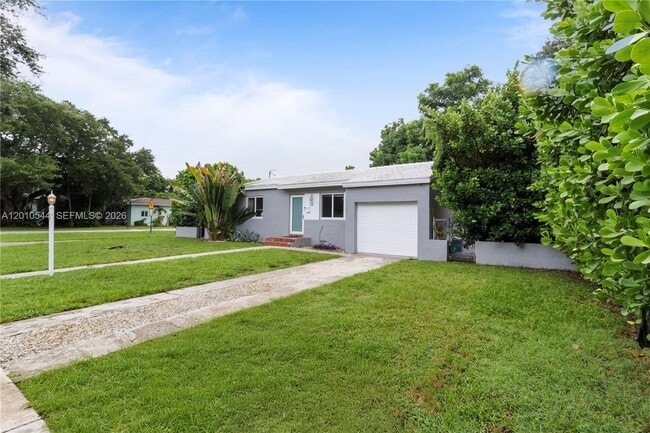 202 NW 92nd St in Miami Shores, FL - Building Photo - Building Photo