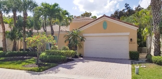 property at 9535 W Maiden Ct