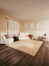 264 Lincoln Dr in Bartlett, IL - Building Photo - Building Photo