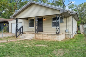 1416 N Ethyl Ave in Springfield, MO - Building Photo - Building Photo