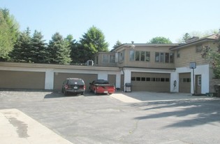 1941 Fairview Dr Apartments