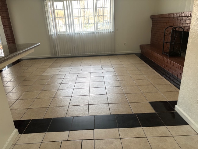 26 Nedra Ct in Sacramento, CA - Building Photo - Building Photo