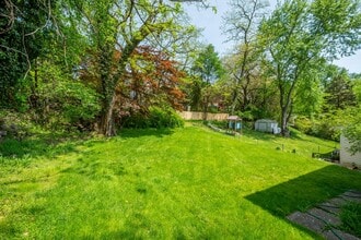 526 Windsor Ave in Pittsburgh, PA - Building Photo - Building Photo