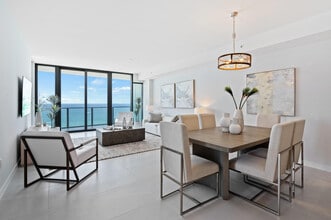 1116 N Ocean Blvd in Pompano Beach, FL - Foto de edificio - Building Photo