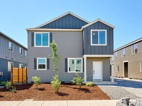 122 28th Ave SE in Albany, OR - Building Photo - Building Photo