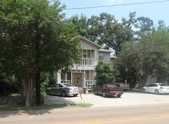 523-525 E State St in Baton Rouge, LA - Foto de edificio - Building Photo