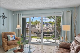 96 Aqua Ra Dr in Jensen Beach, FL - Building Photo - Building Photo