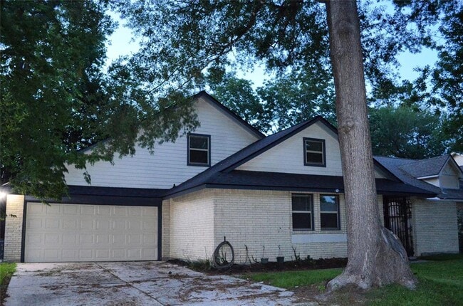 property at 5307 Sweetwind Ln